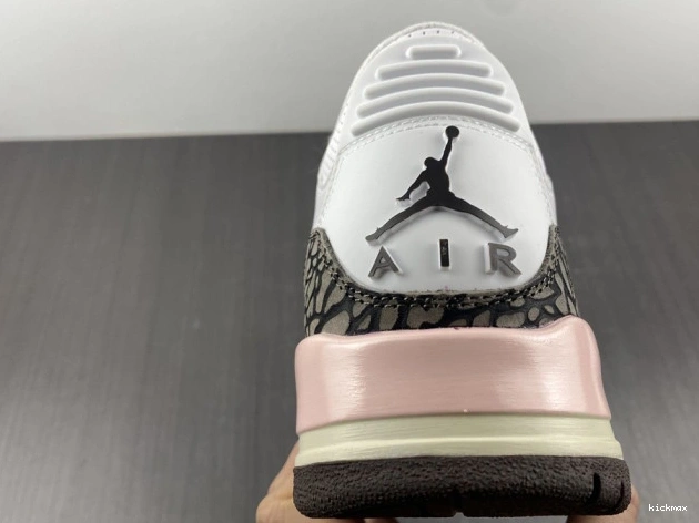 Cheap Dark Neapolitan (W) CK9246-102 Air Mocha Jordan 3 Retro 0810